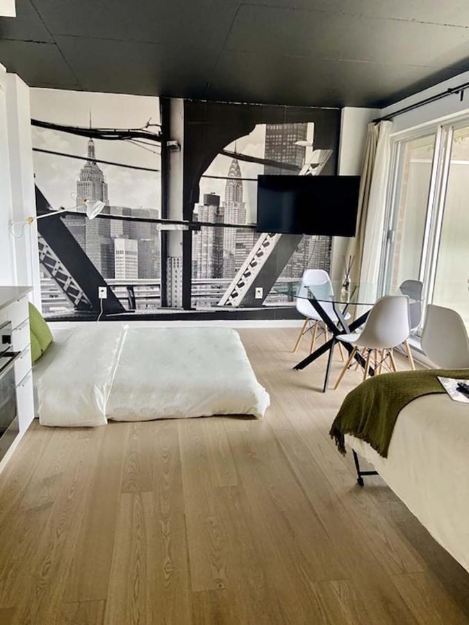 Appartement Condo Avec Terrasse Privee Dans Le Quartier Des Spectacles Montréal Eksteriør billede