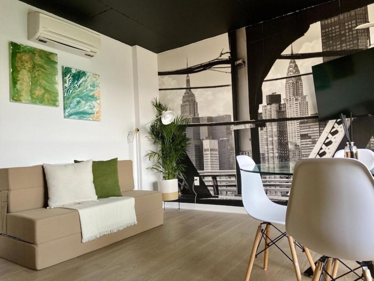 Appartement Condo Avec Terrasse Privee Dans Le Quartier Des Spectacles Montréal Eksteriør billede